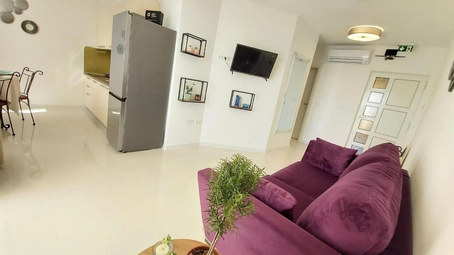 Heated Swimming Pool, Stunning Sea View Terrace A6 Apartment Trogir