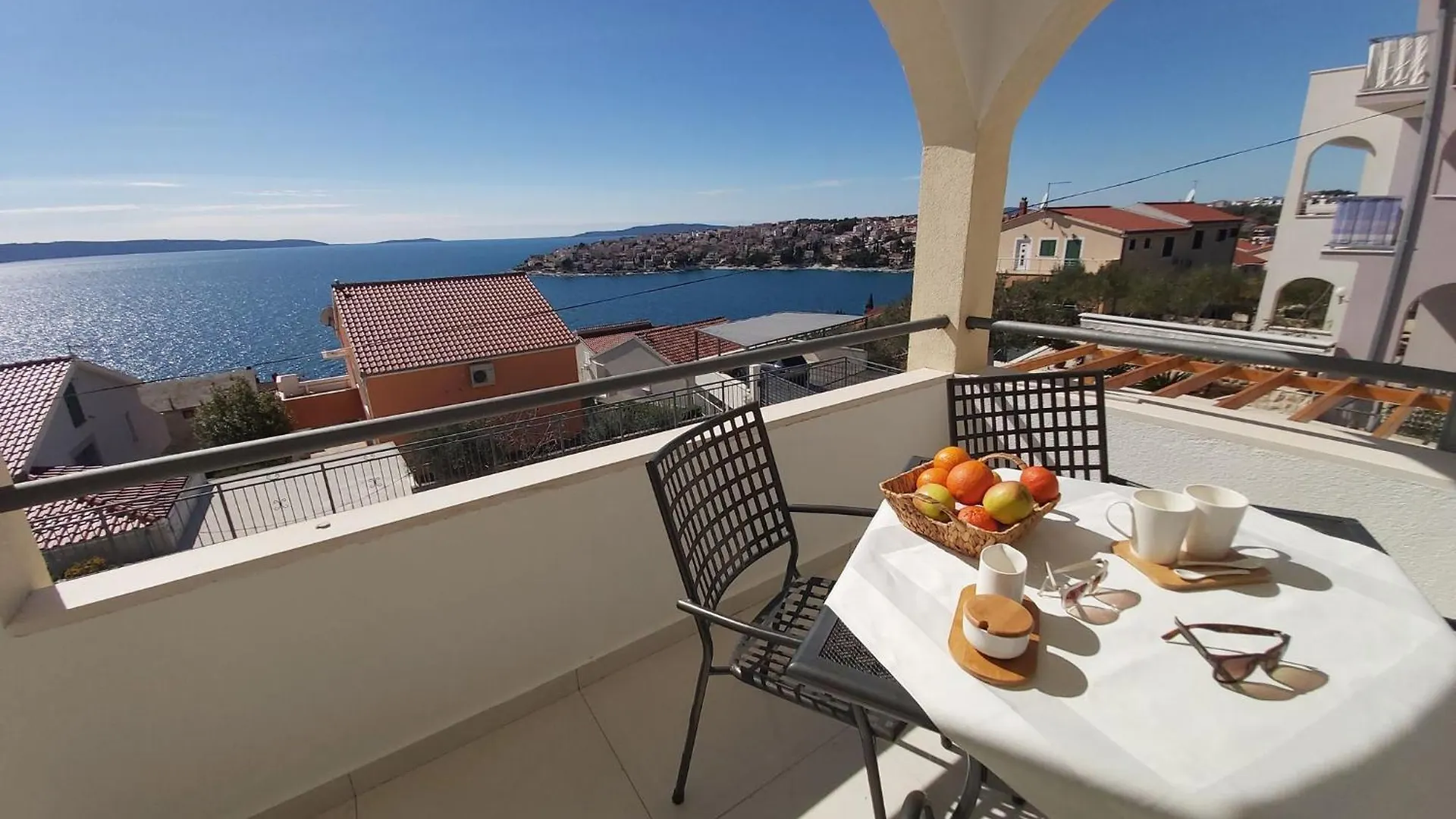 Heated Swimming Pool, Stunning Sea View Terrace A6 Apartment Trogir 0*,