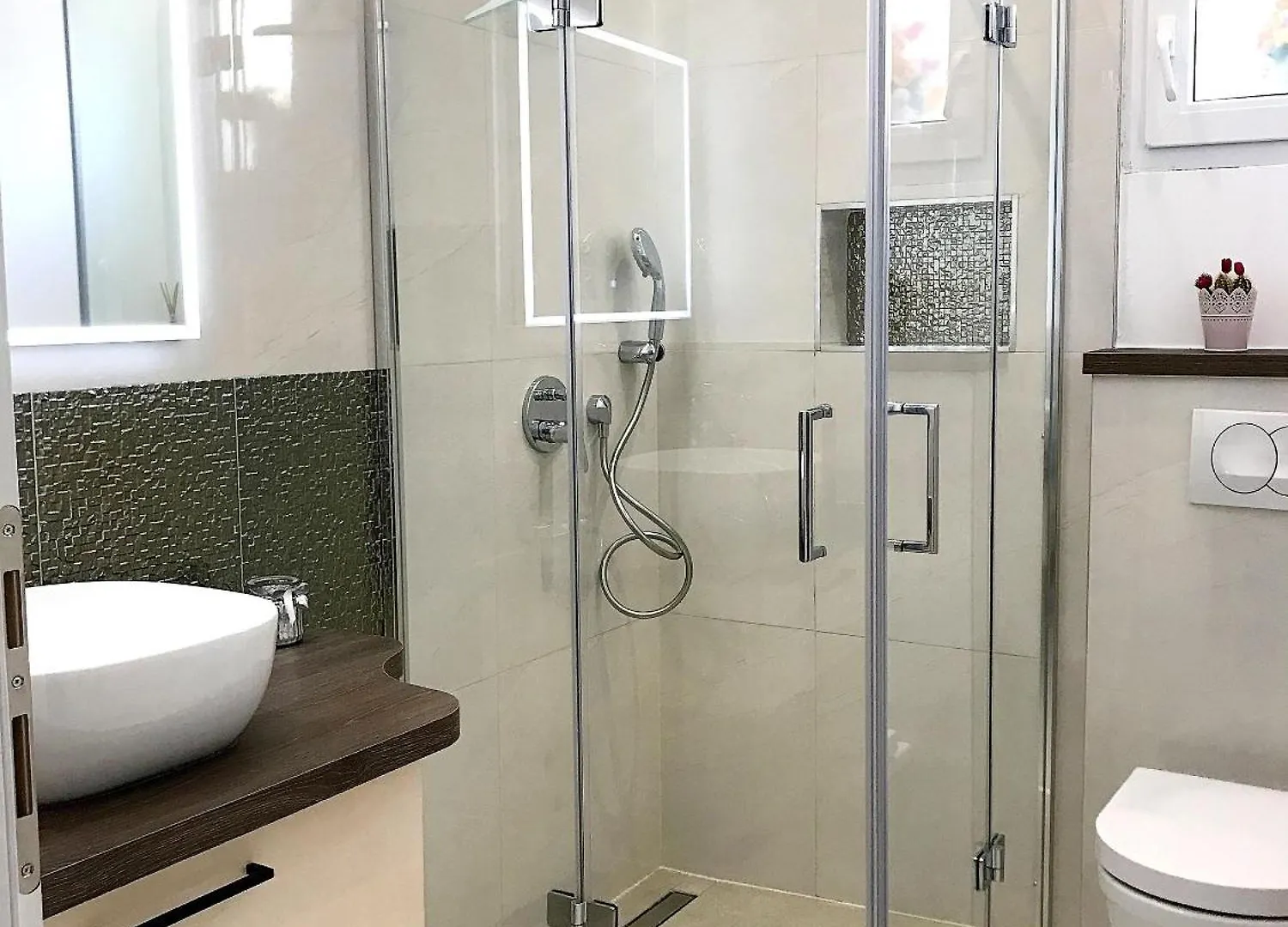 Heated Swimming Pool, Stunning Sea View Terrace A6 Apartman Trogir